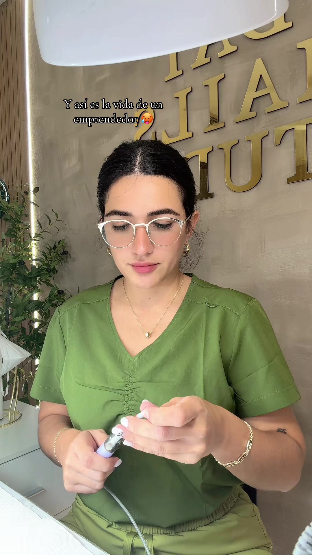 @dai_nails_artist