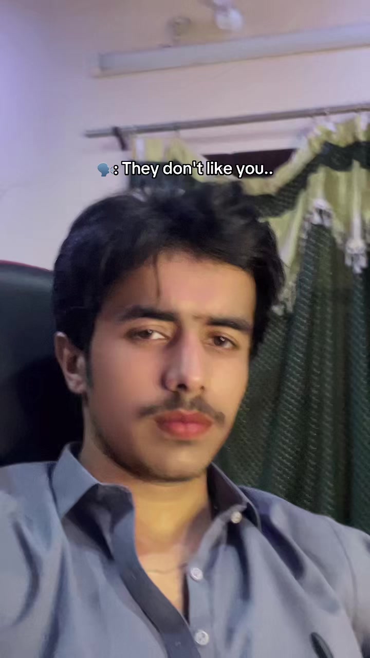 @<3