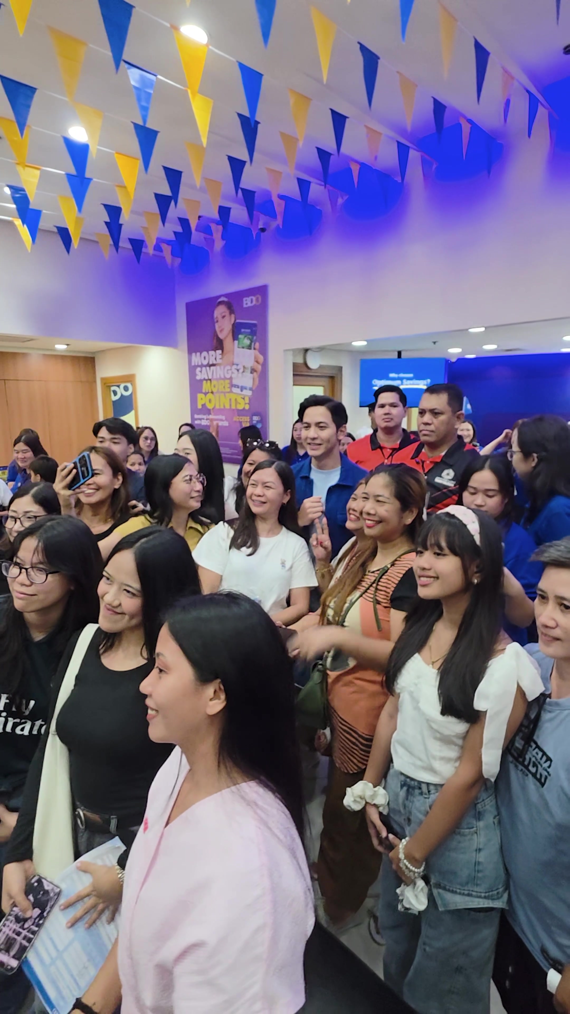 @Sparkle GMA Artist Center