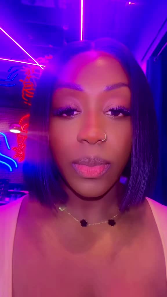 @FEMME D’ÉLITE 👑
