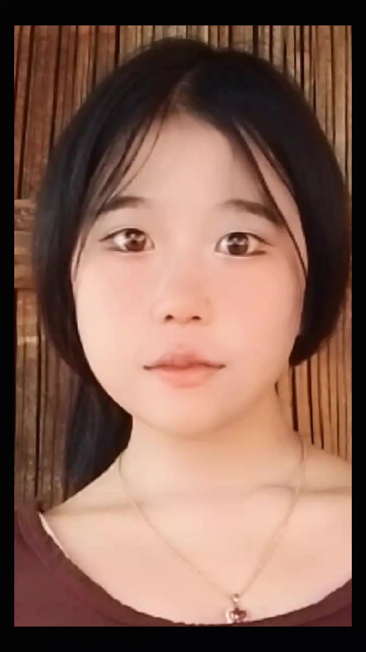 @Nkaujhmoob tojsiab🥰🤍