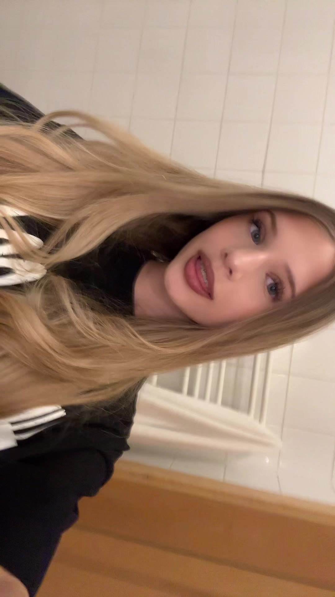 @aaduskaa__