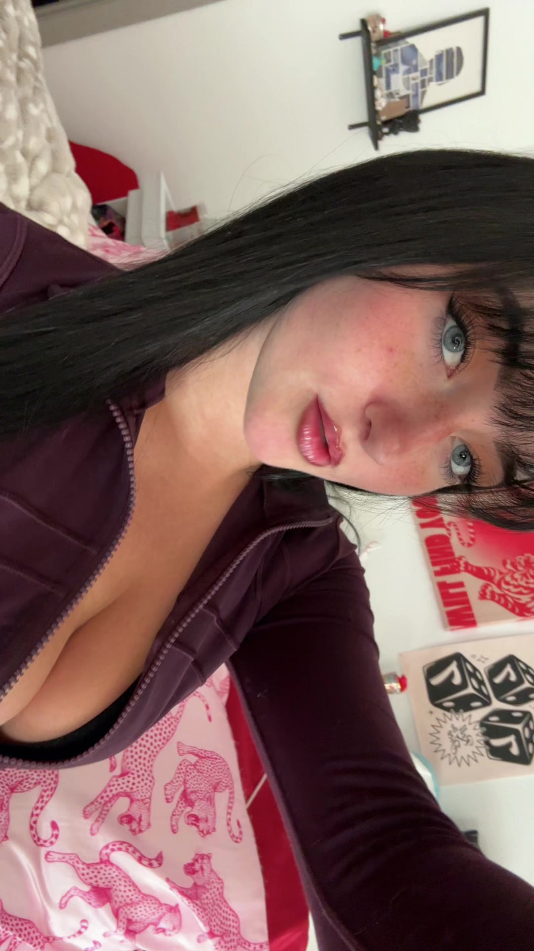 @Kat ๐
