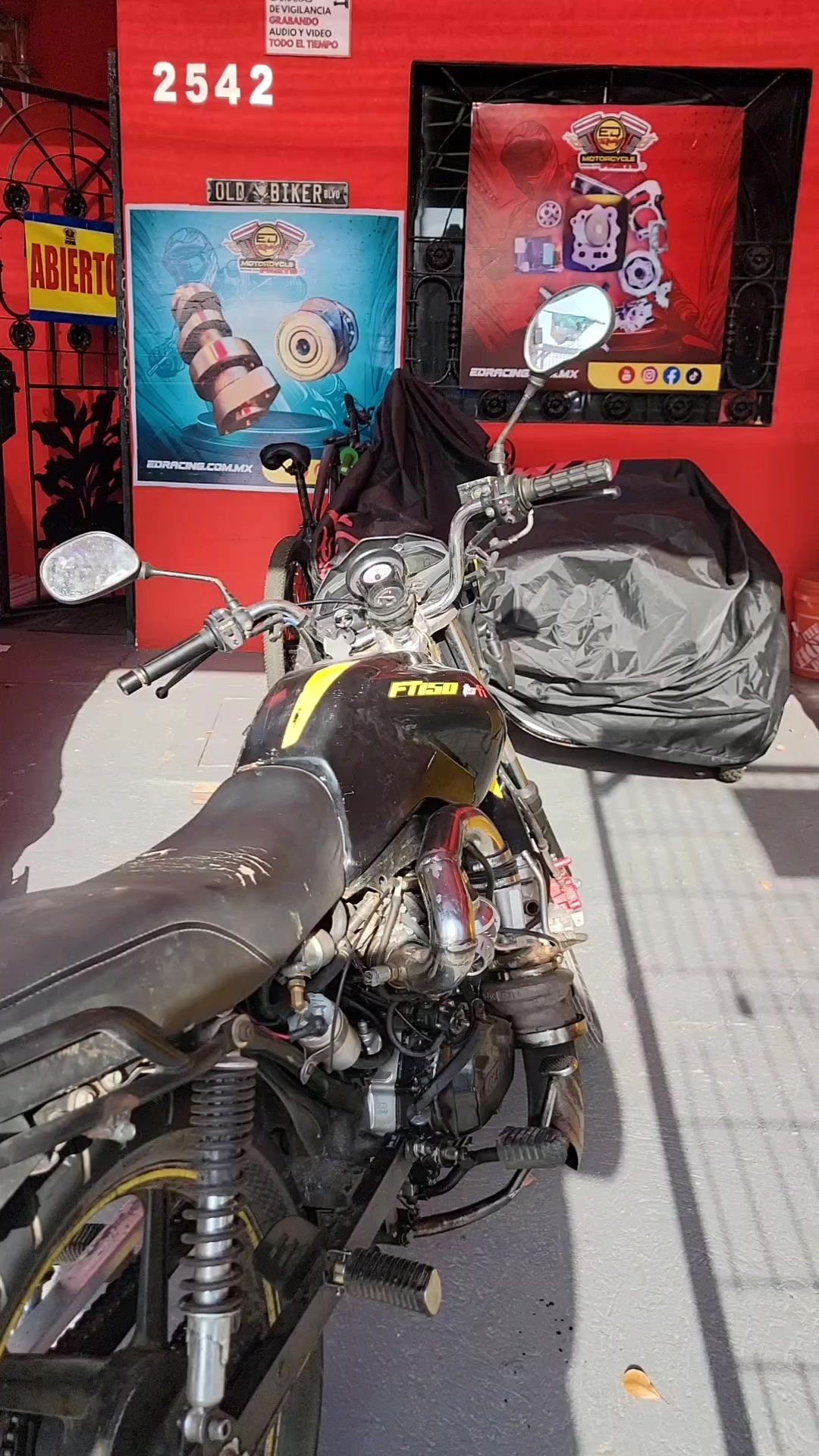 @ED RACING MOTORCYCLE