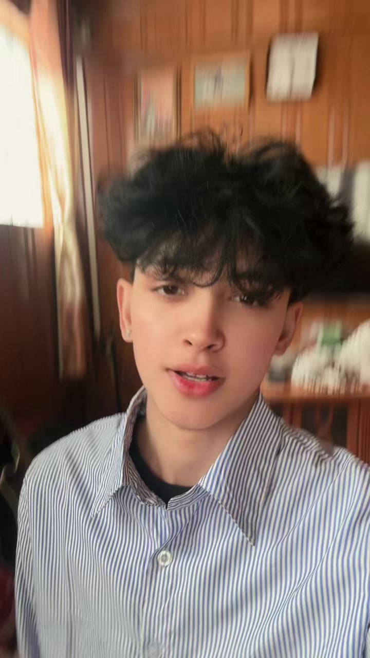 @🧑🏻&zwj;🦱