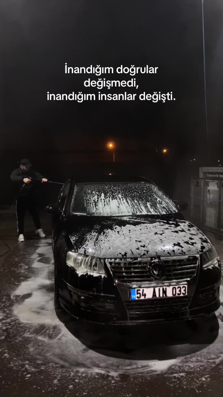 @𝐄𝐦𝐢𝐧 𝐀𝐥𝐞𝐦𝐝𝐚𝐫