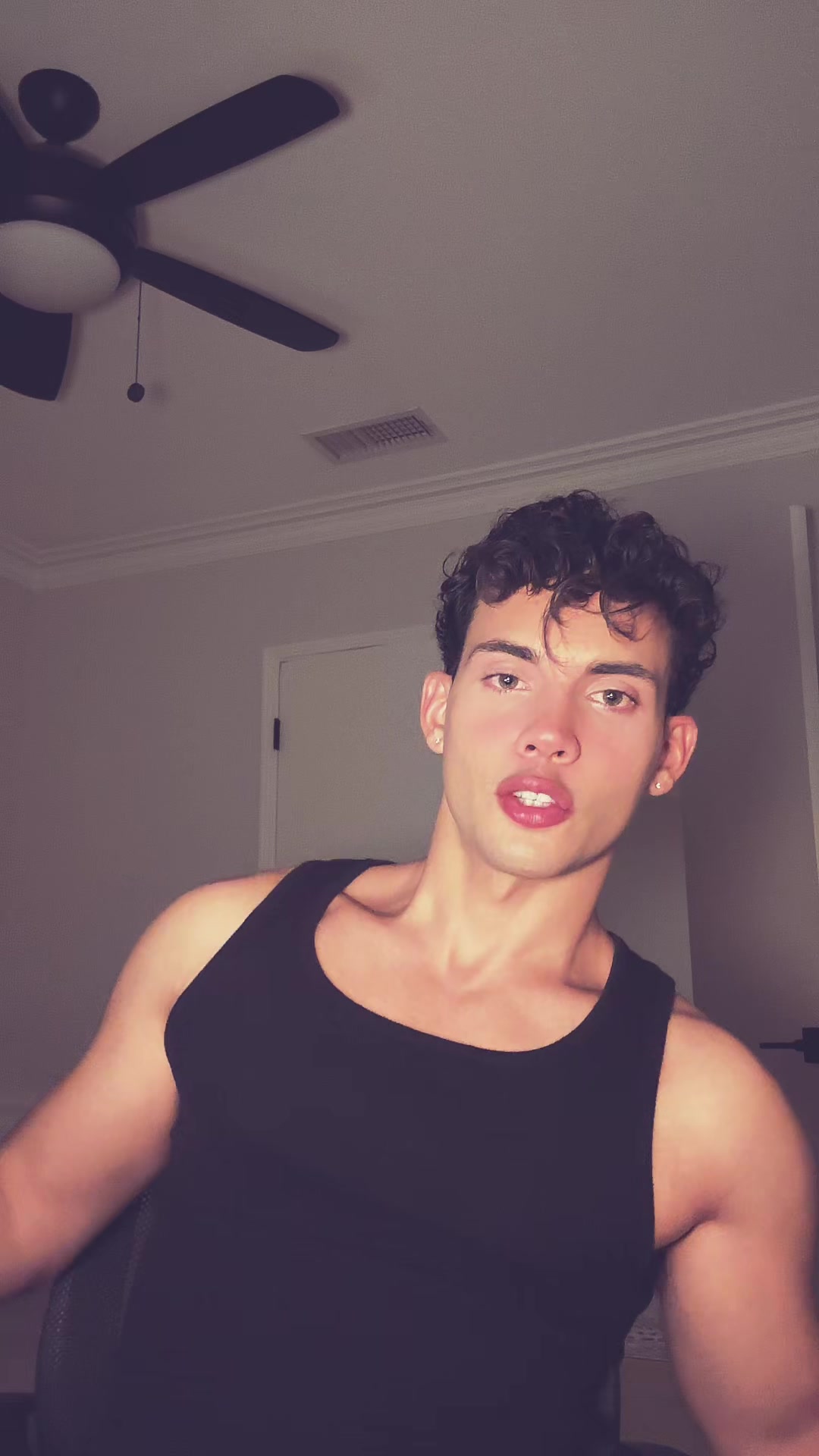 @antonio_bisoux