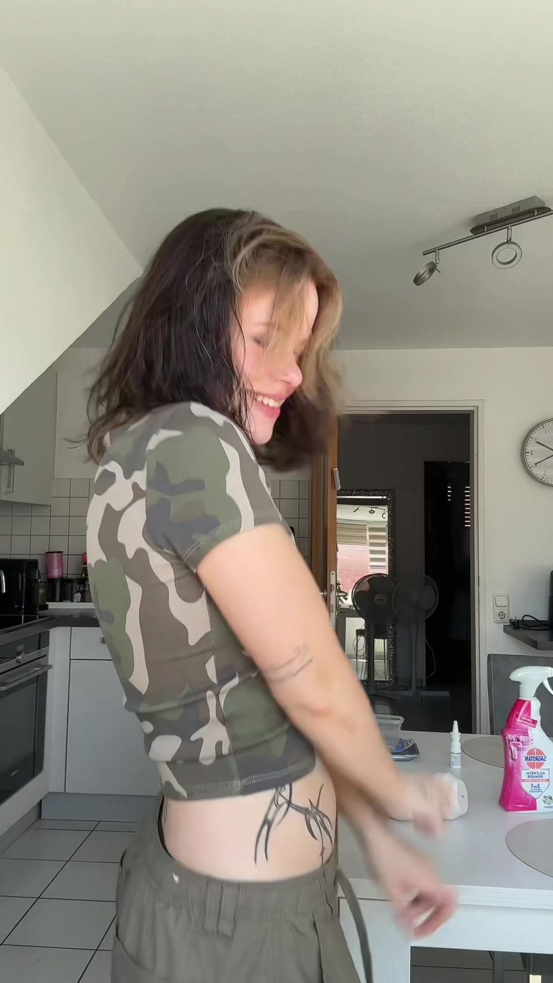 @vividsoly
