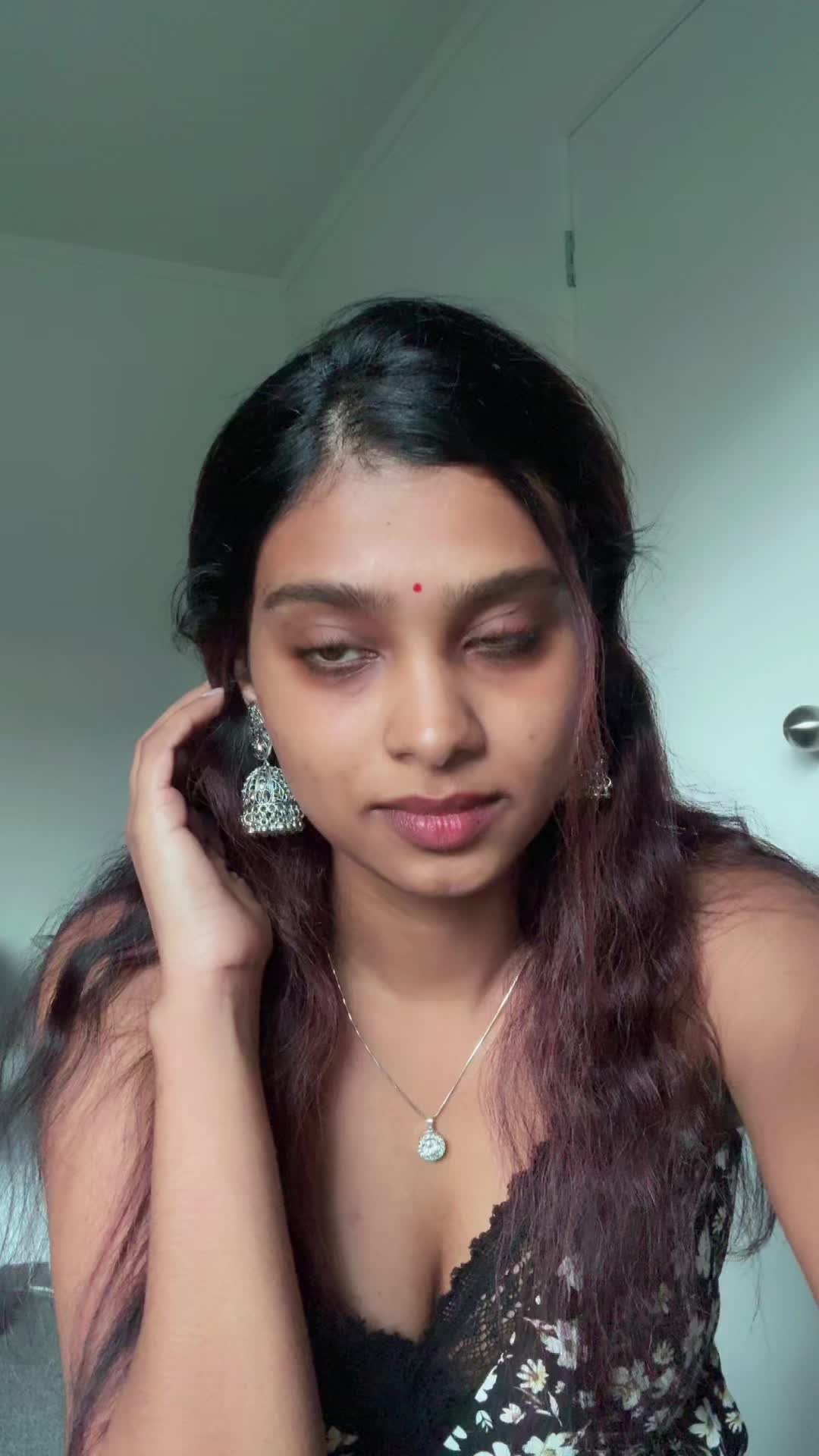 @piyumi 💐