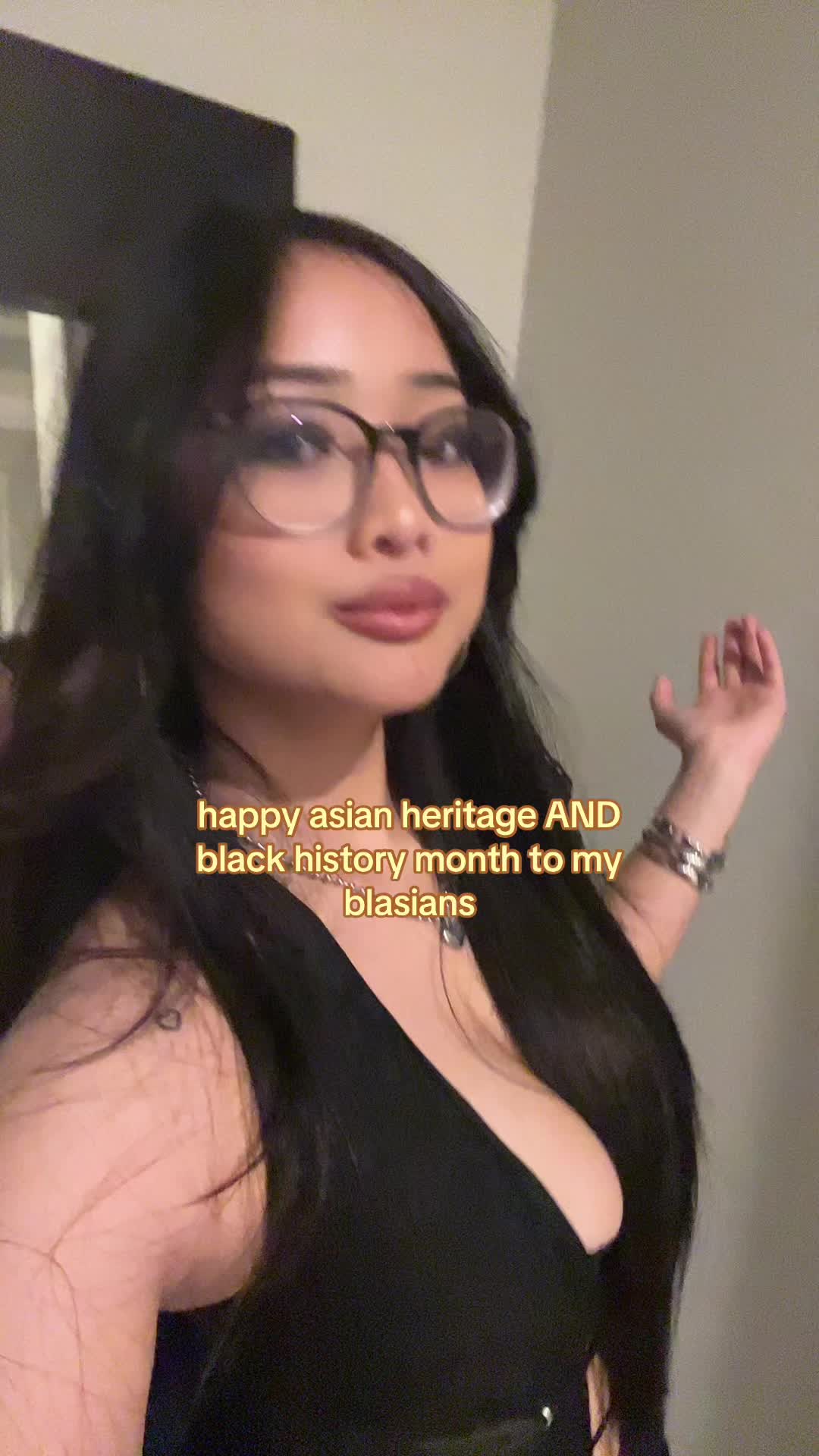 @Vii