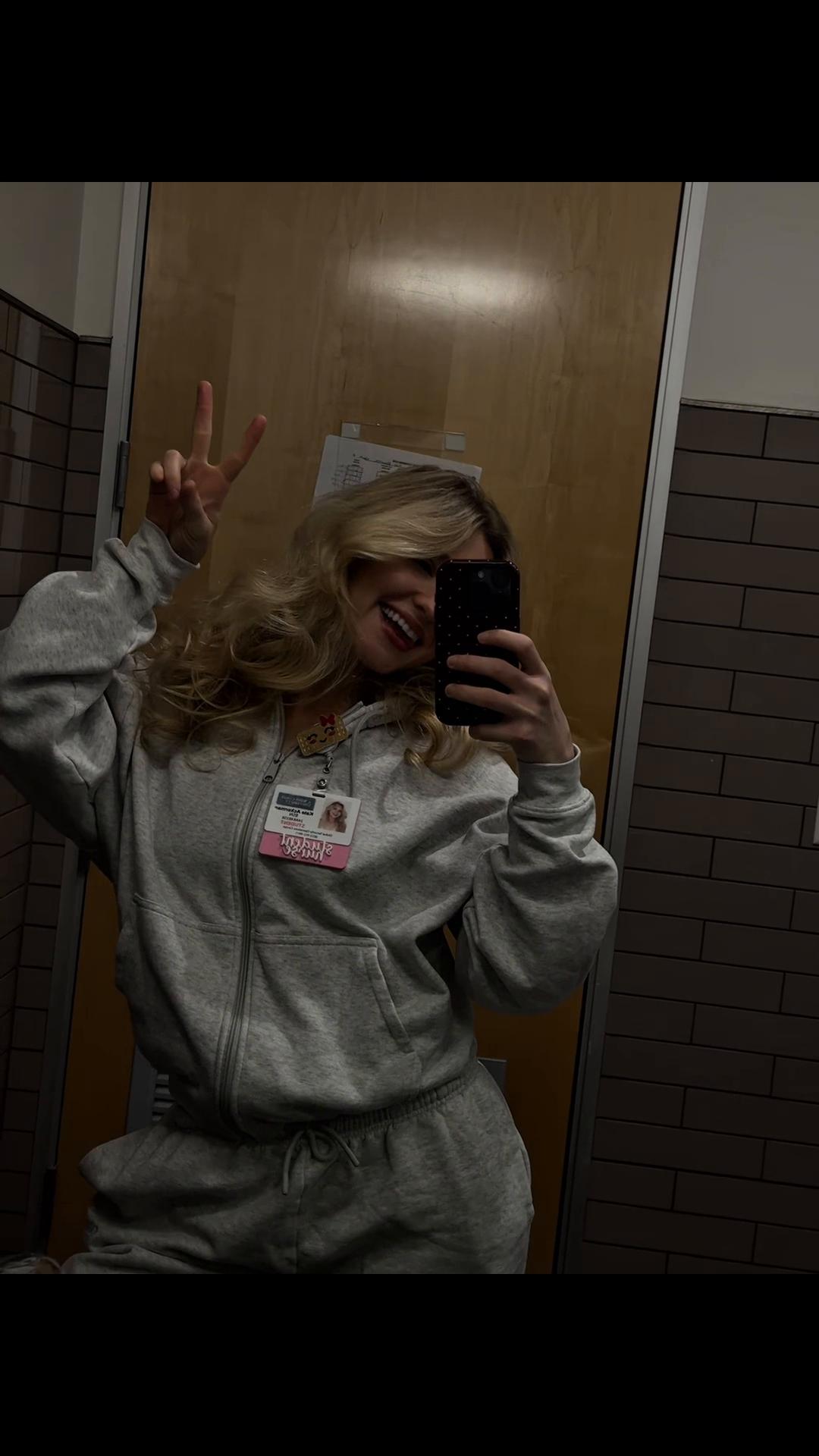 @kateeeeelizabeth