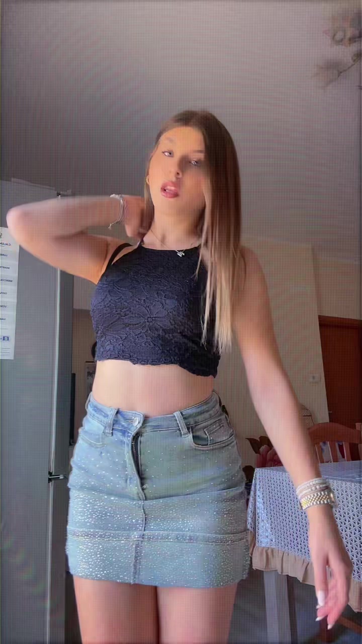 @𝒟𝑒𝒹𝑒🥀