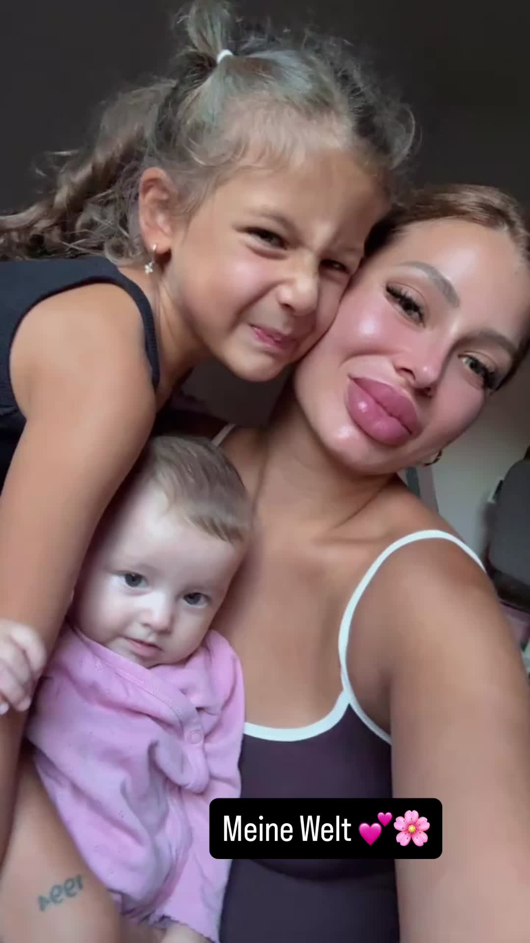 @YourFavF