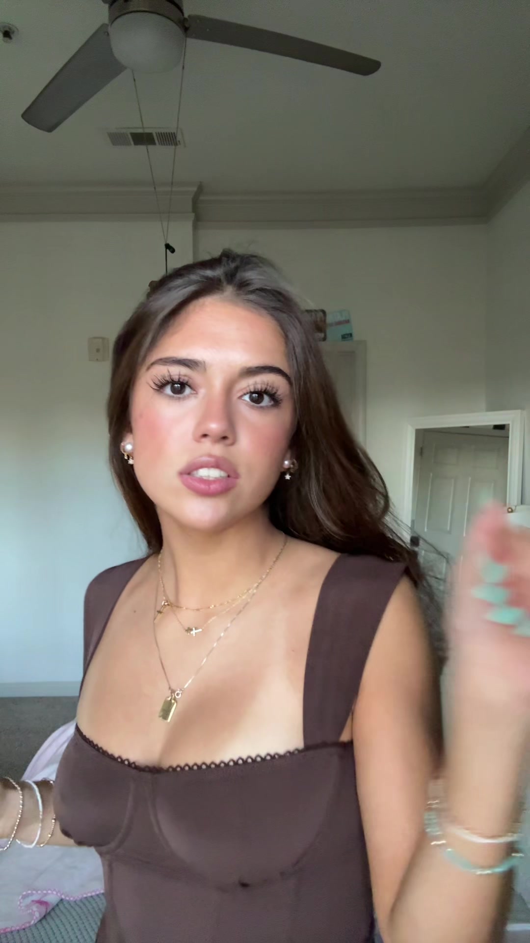 @hi