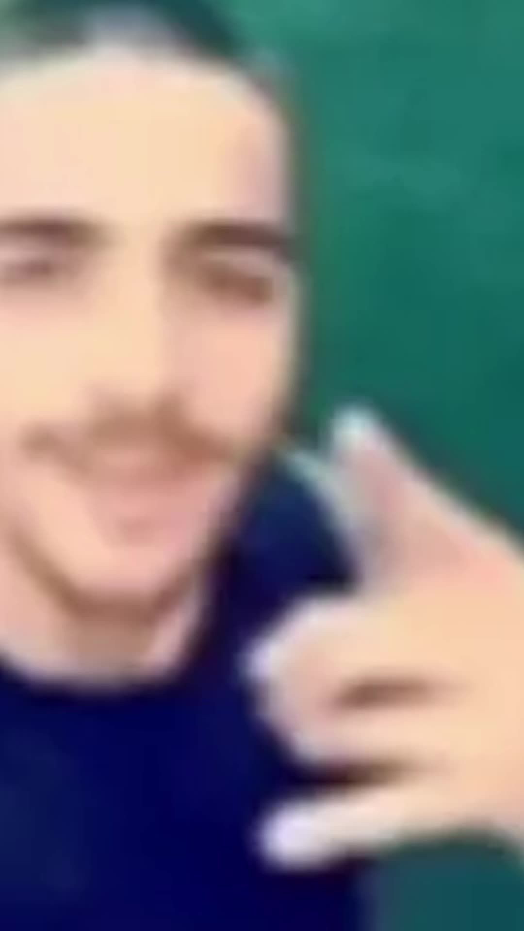 @𝓥𝓪𝓵𝓮🧣