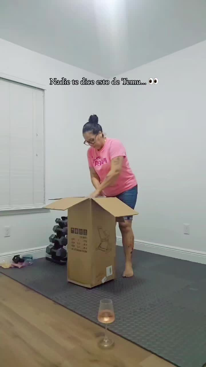 @Yadiranegron