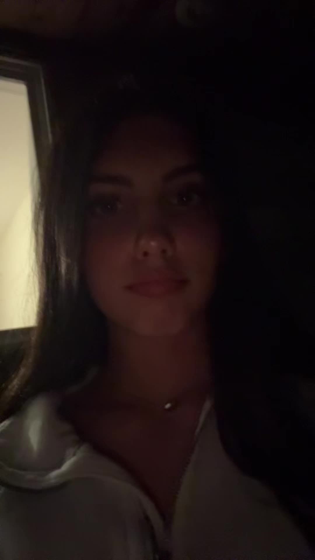 @️