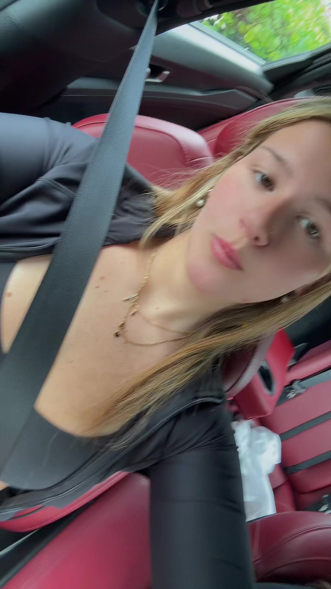 @hannahliska