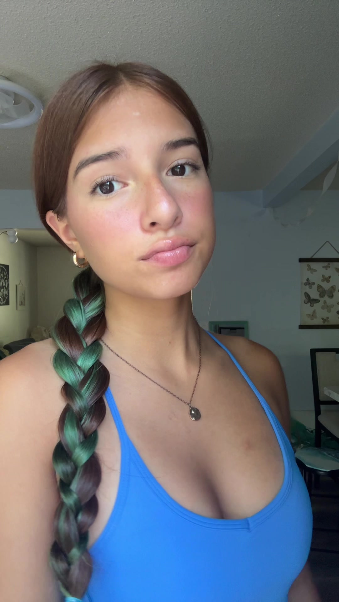 @🧸