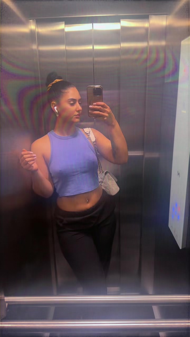 @Elena Jora