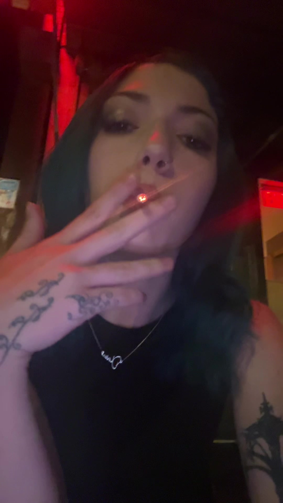 @Liv
