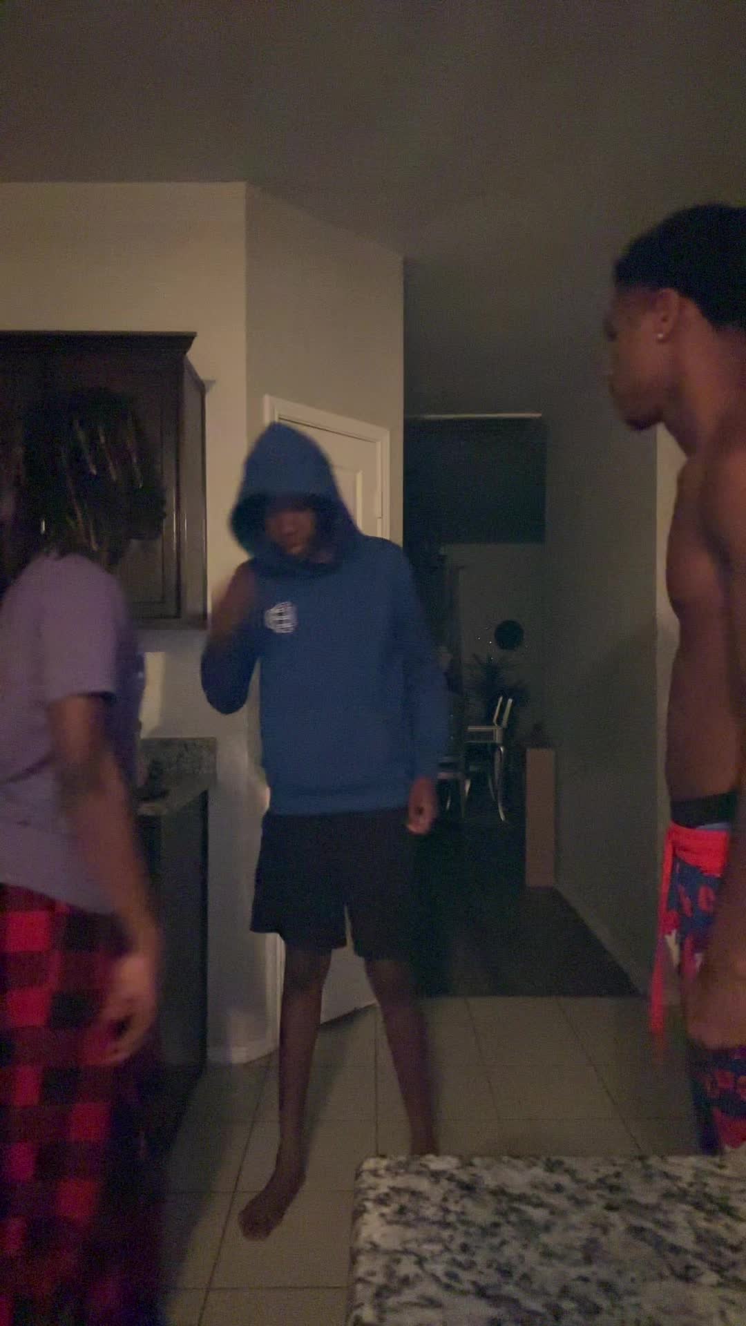 @🚶🏽♂️