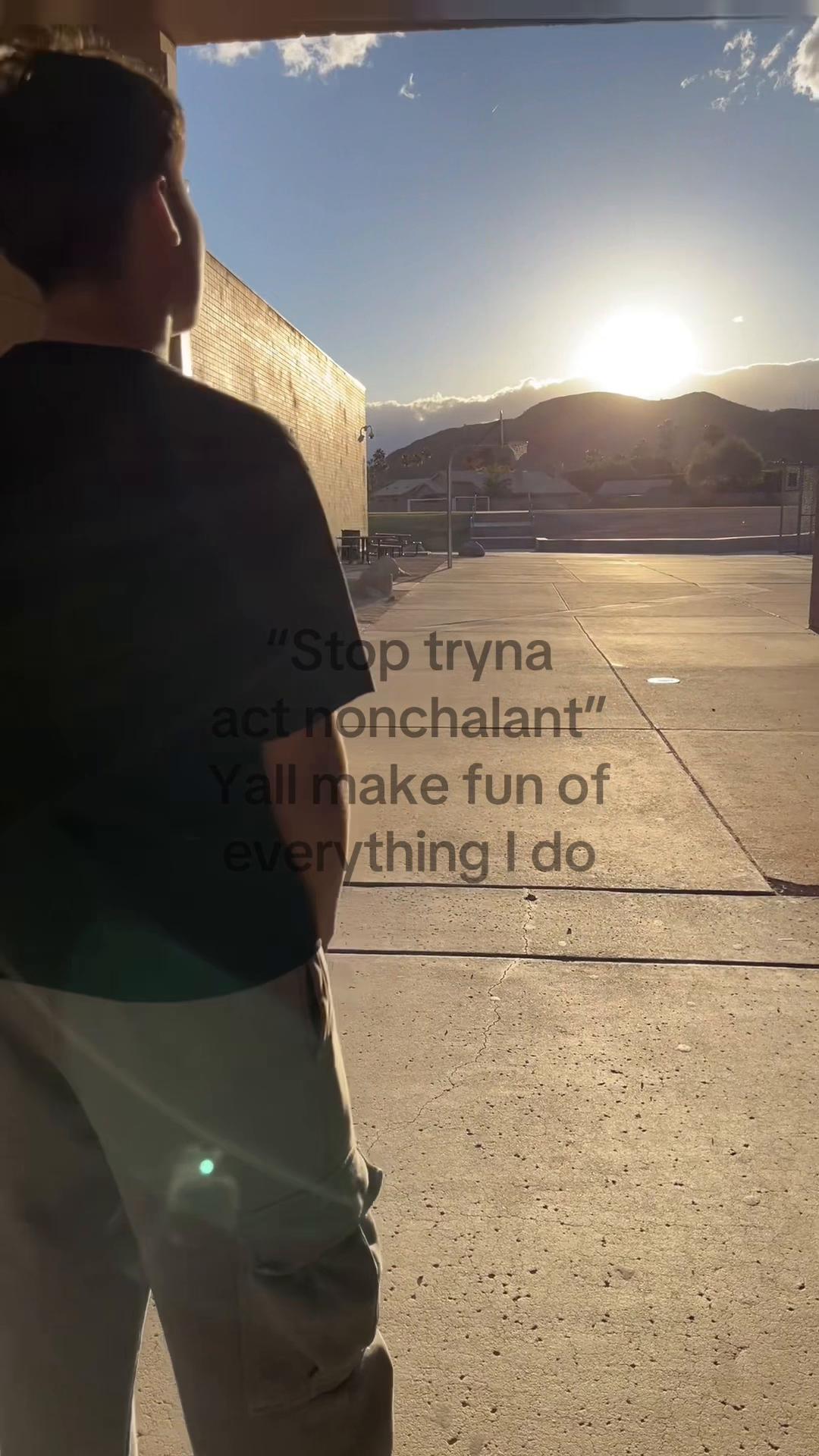 @🖤