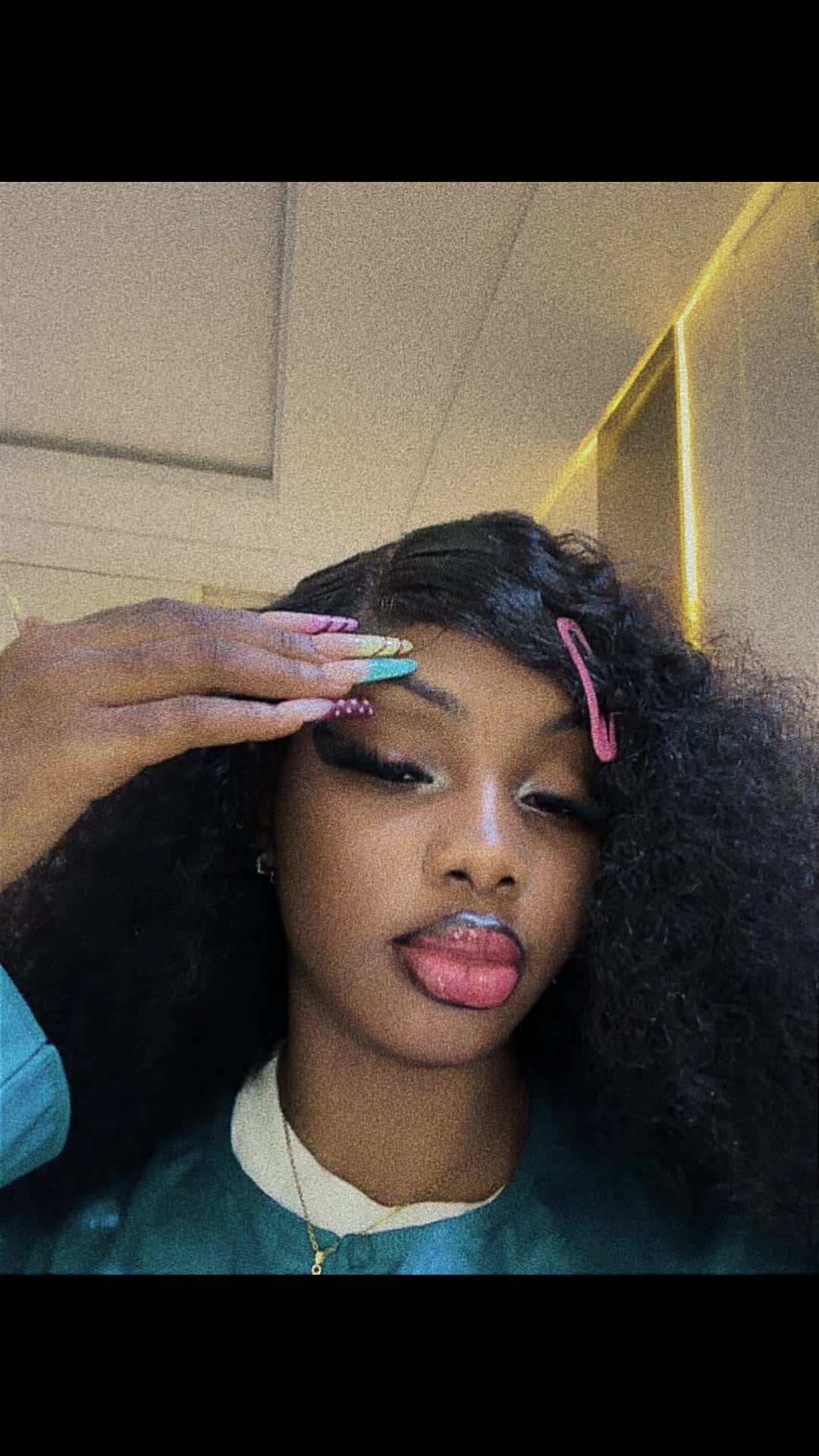 @Pearlwinny