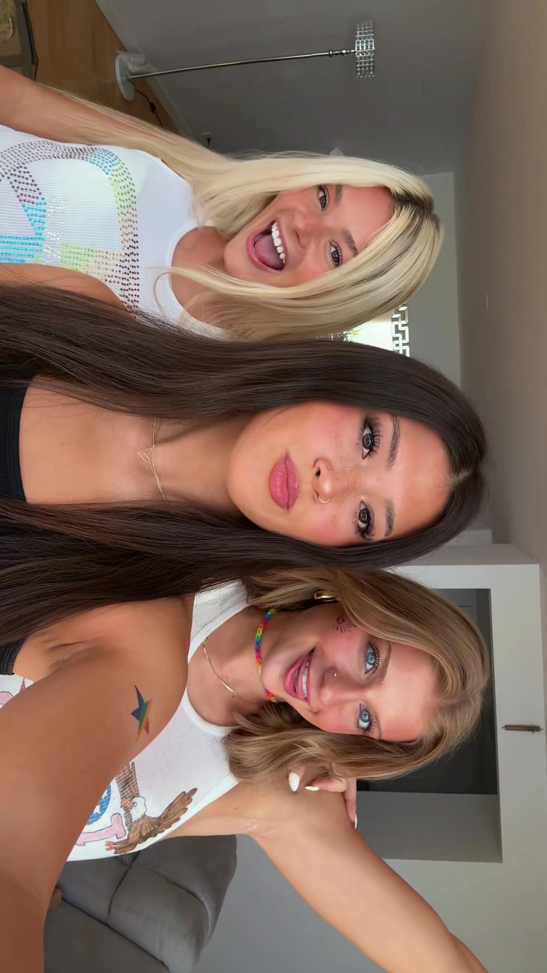 @Liv