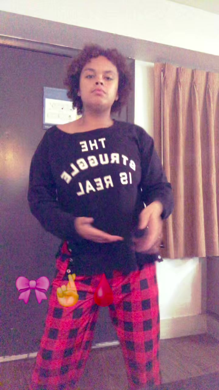 @UnbotheredBri18