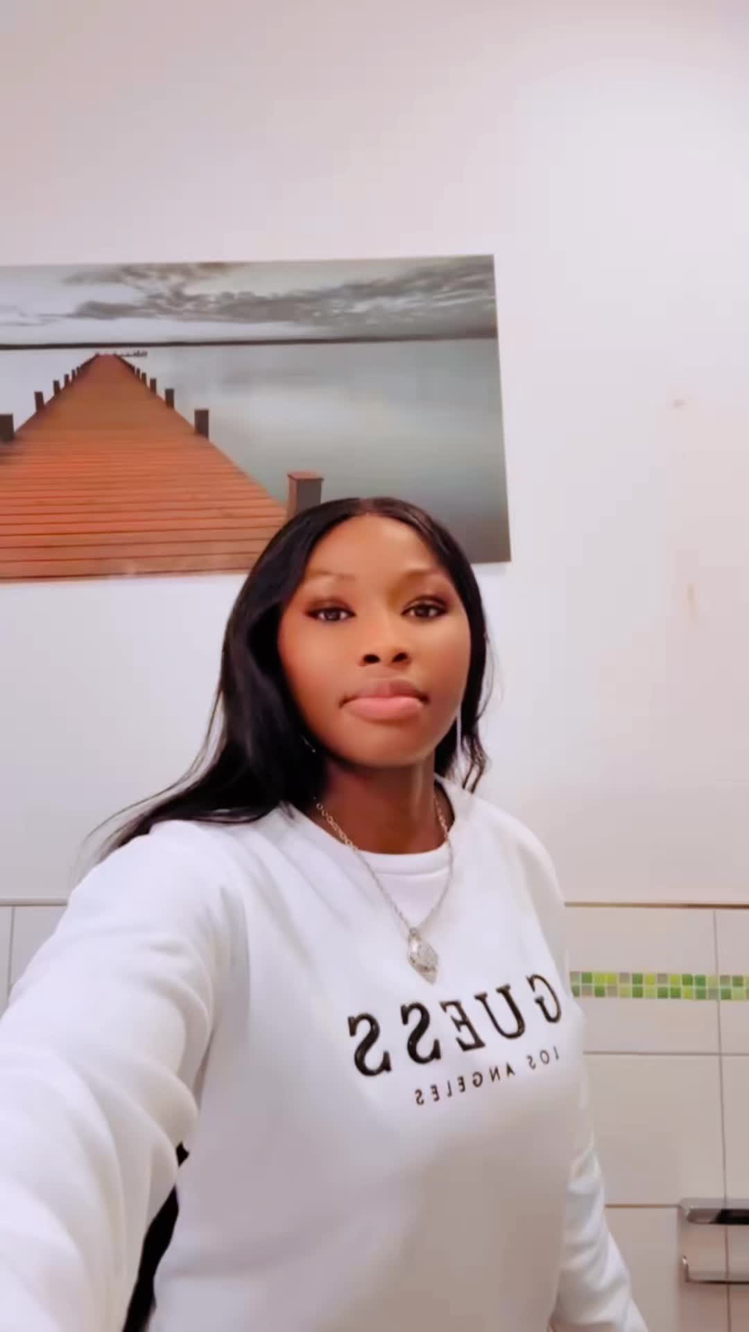 @Clara
