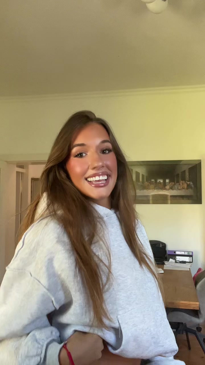 @laura_ser22🇭🇷