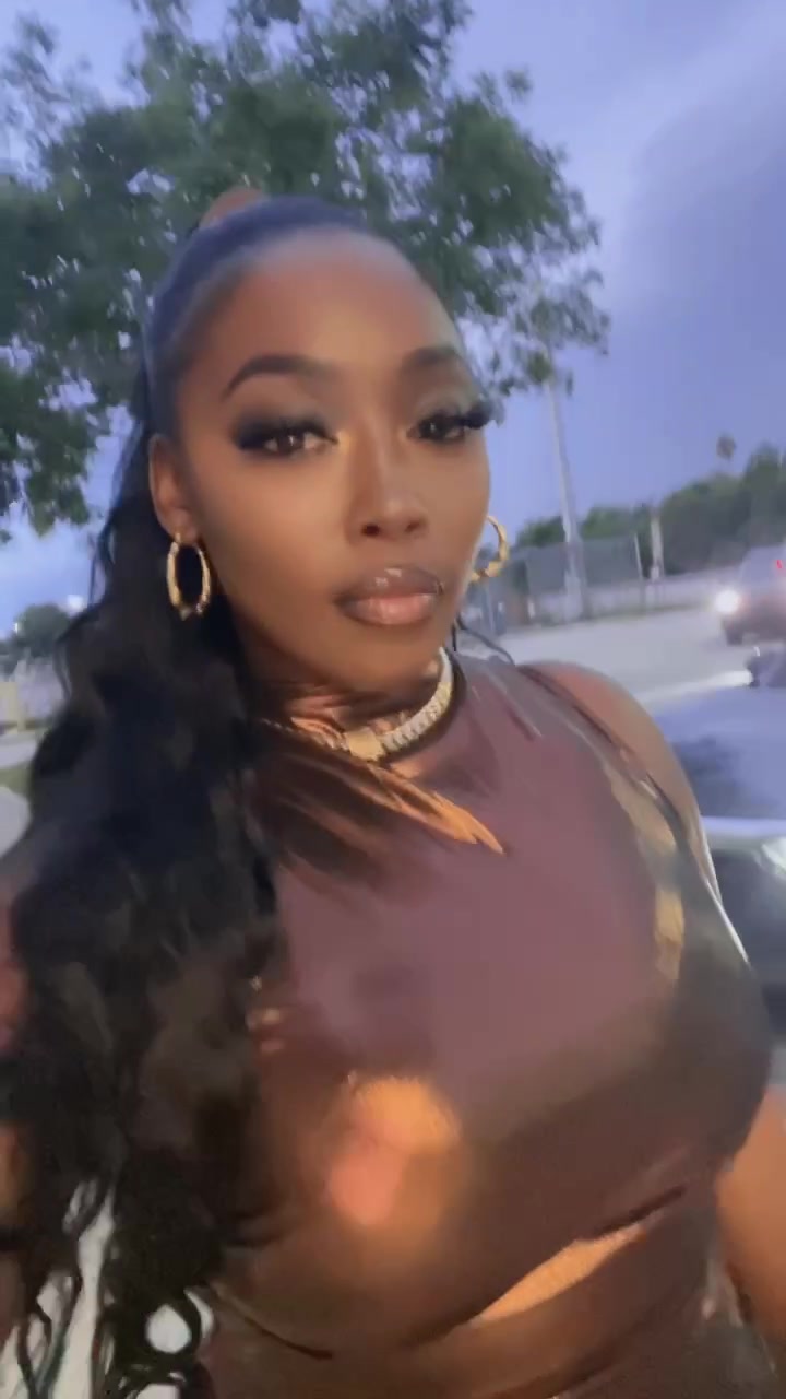 @Blackk.Barbiee