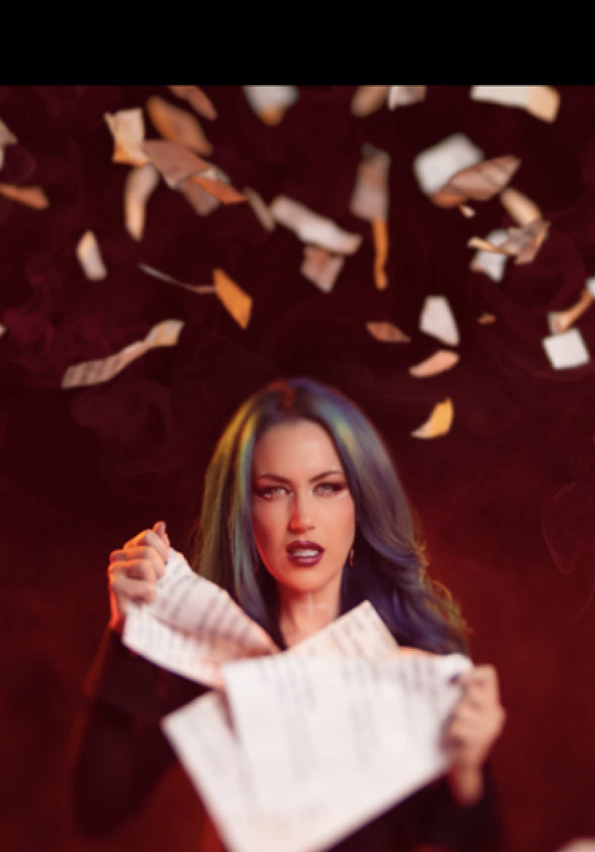 @Alissa White-Gluz