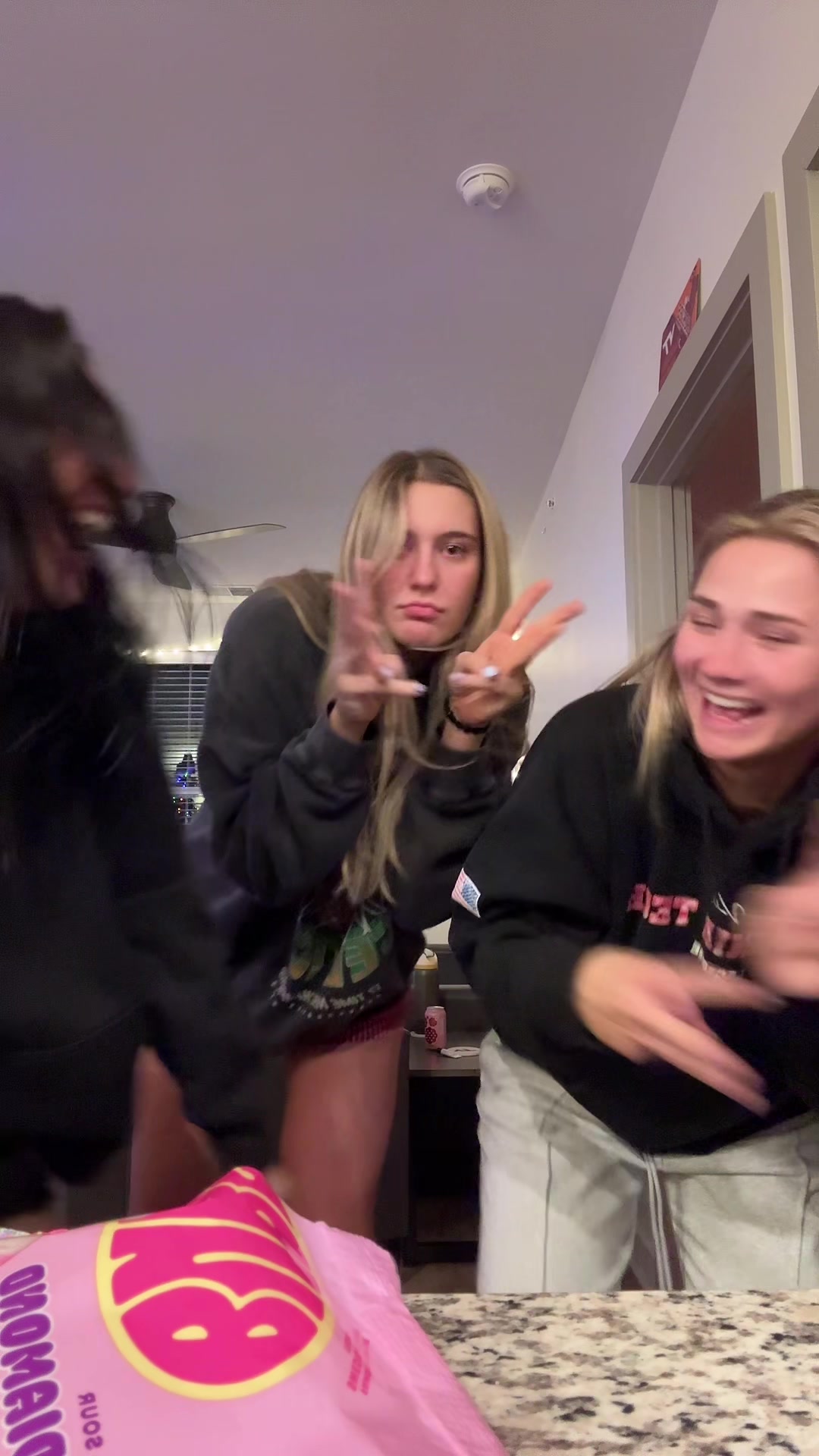 @lauren