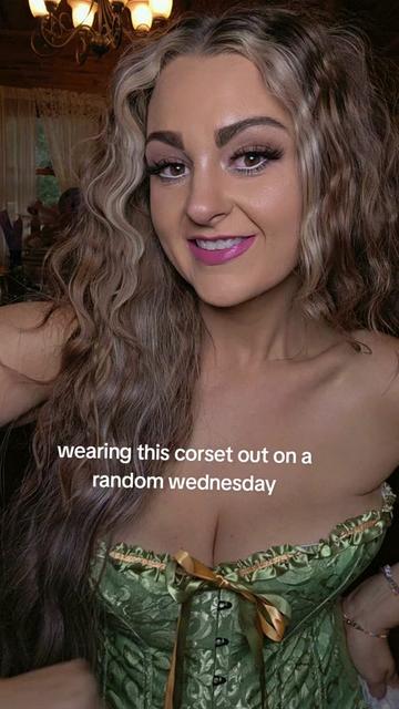 @Darcie 🦋🔮 The Dark Empress