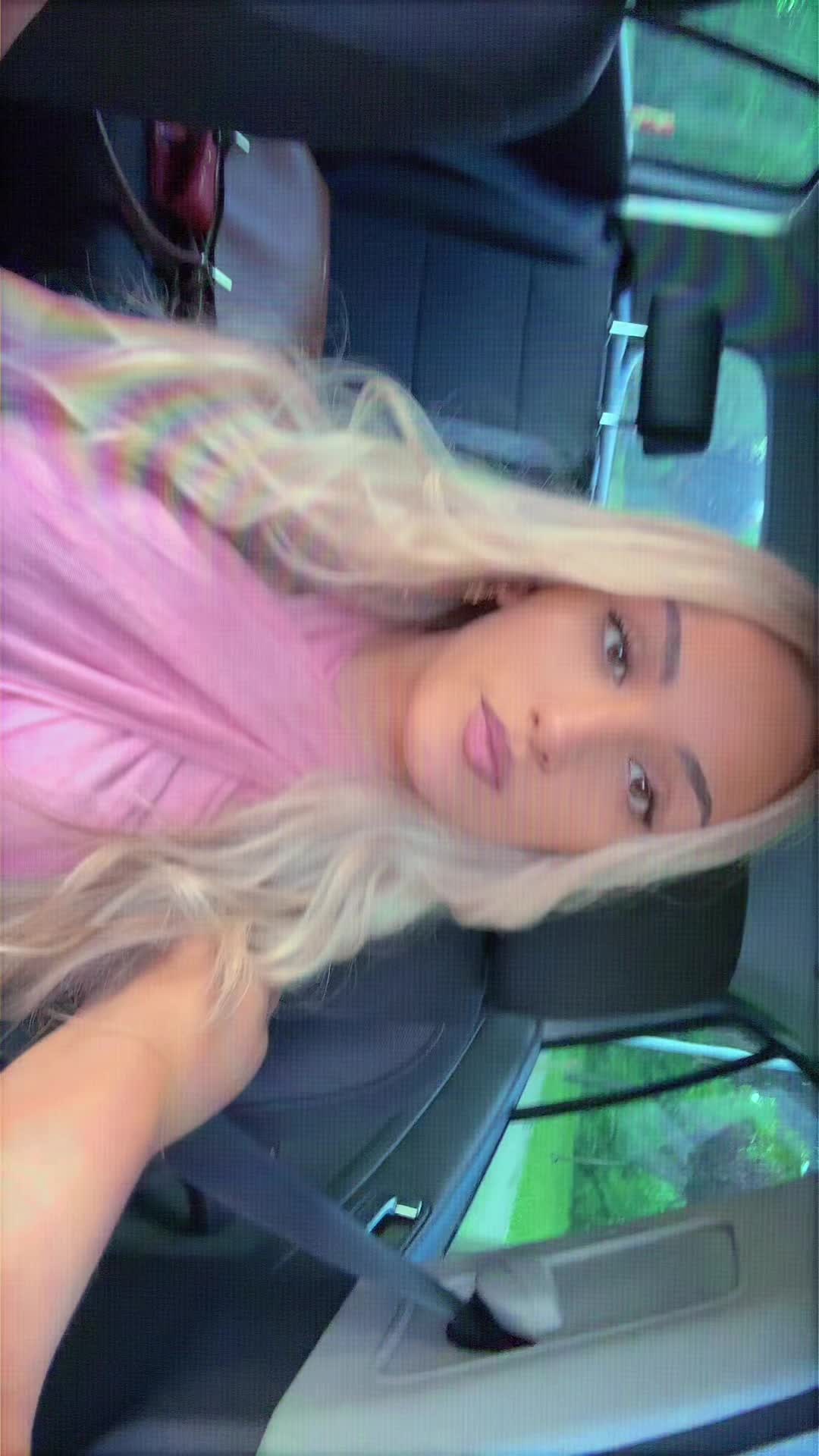 @🕷️