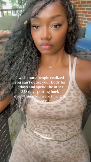 @EbonyWealthyWellness