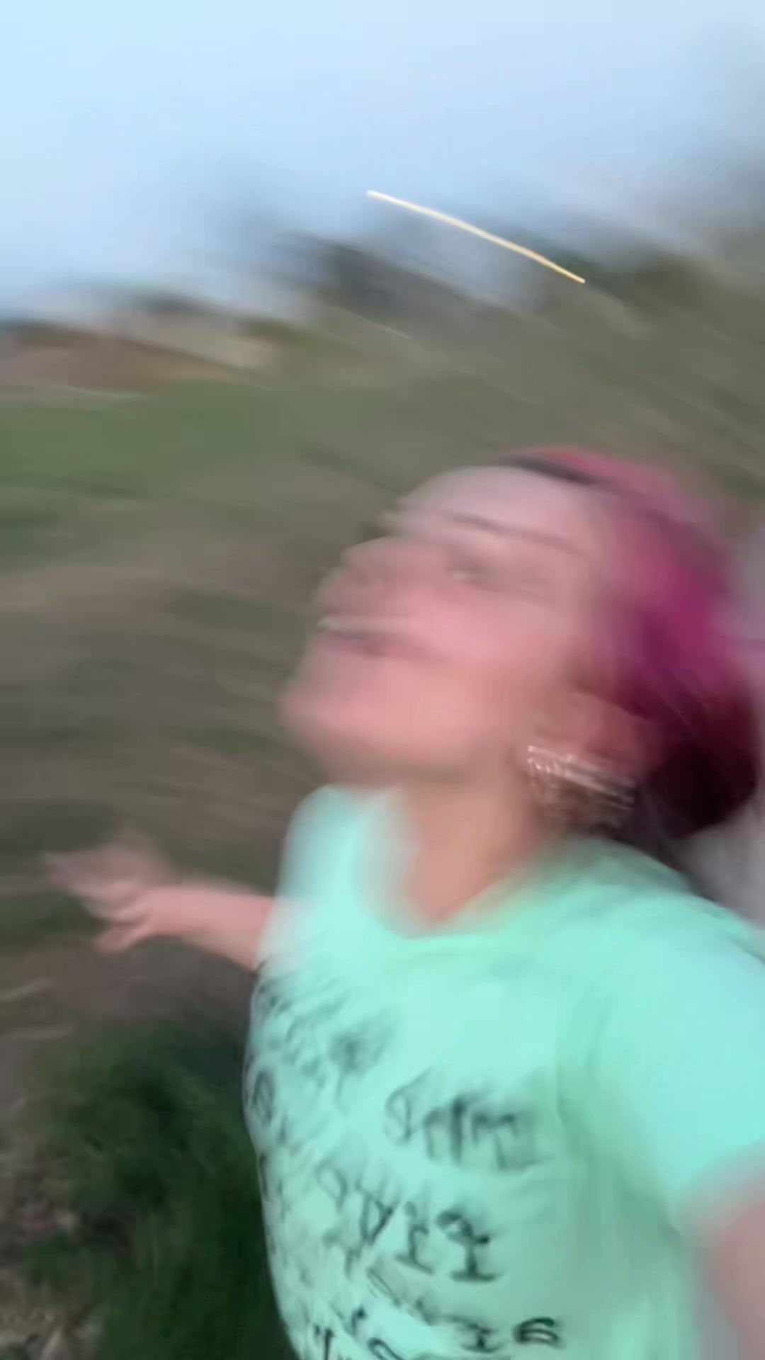 @:3