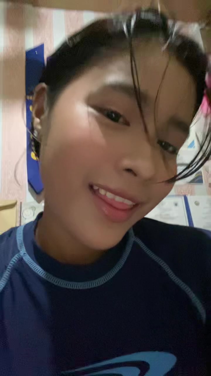 @aizanggii