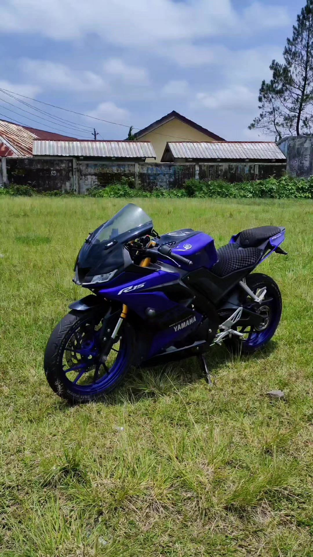 @®️inblue