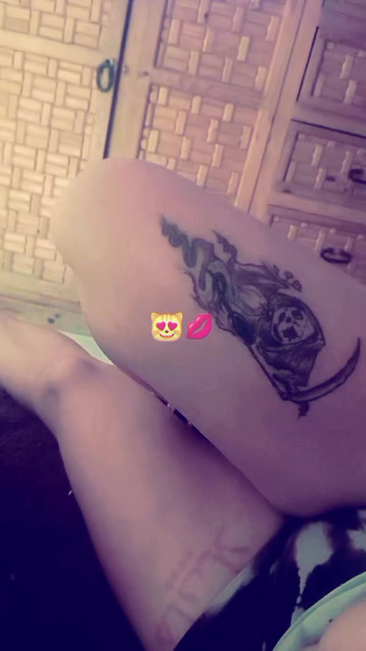 @Aángyy