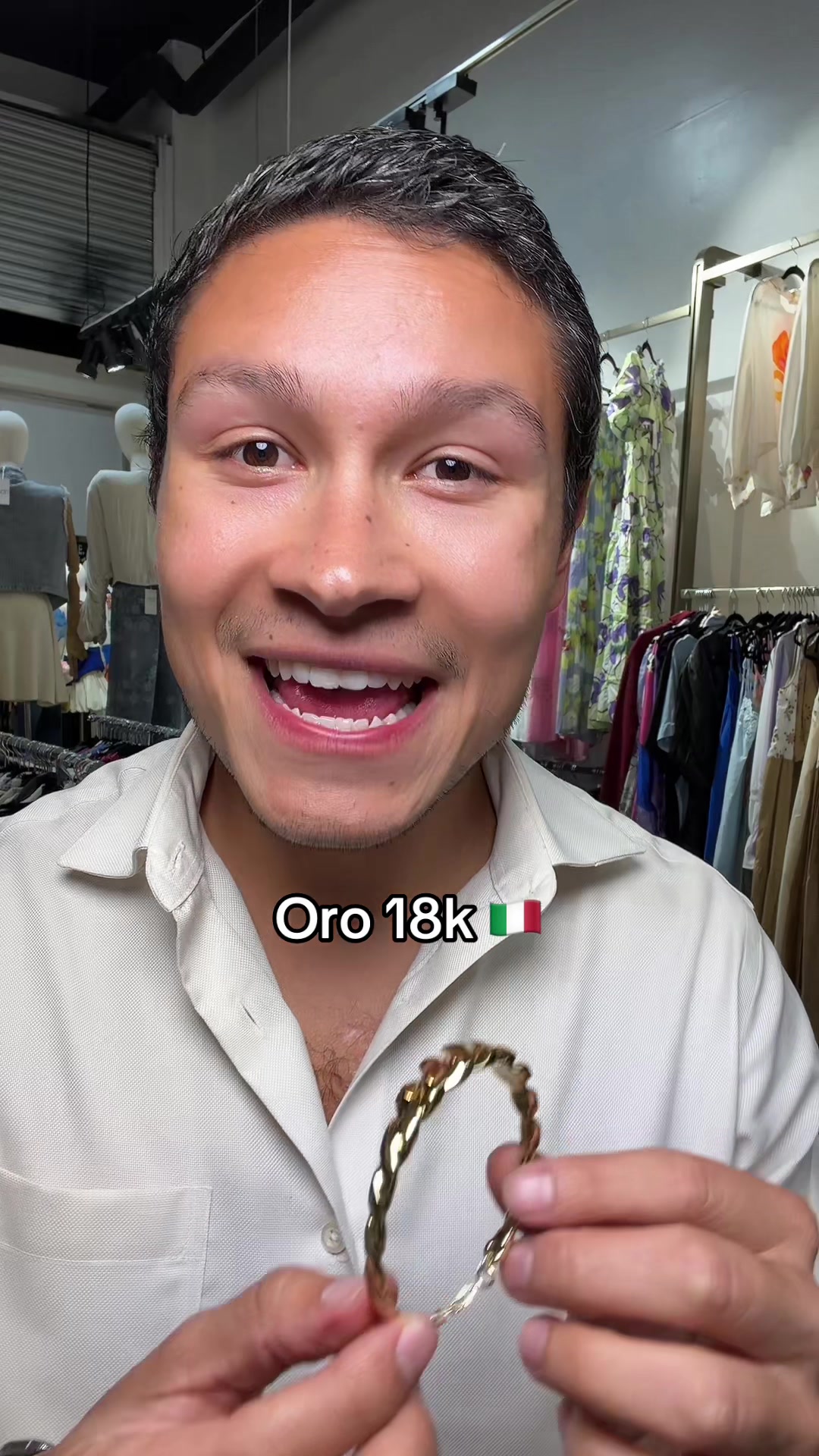 @itoofashion