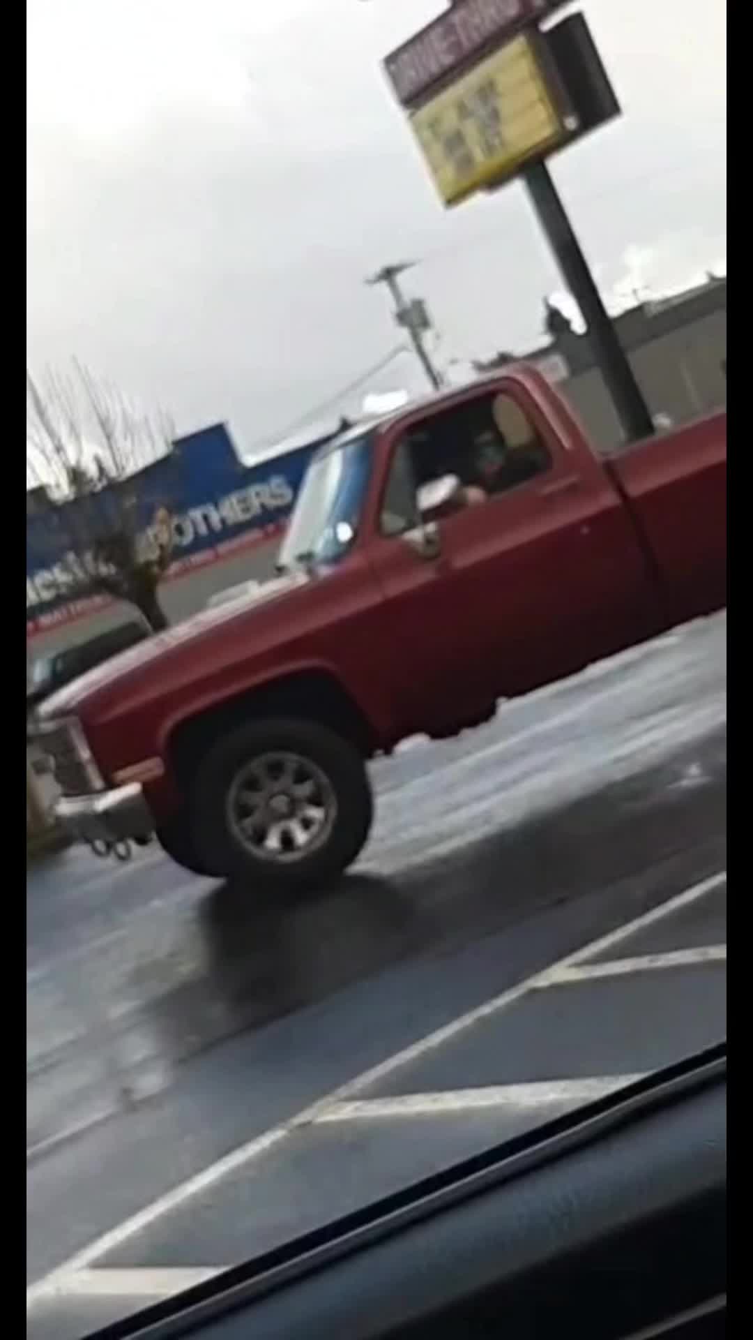 @SquarebodyBodin