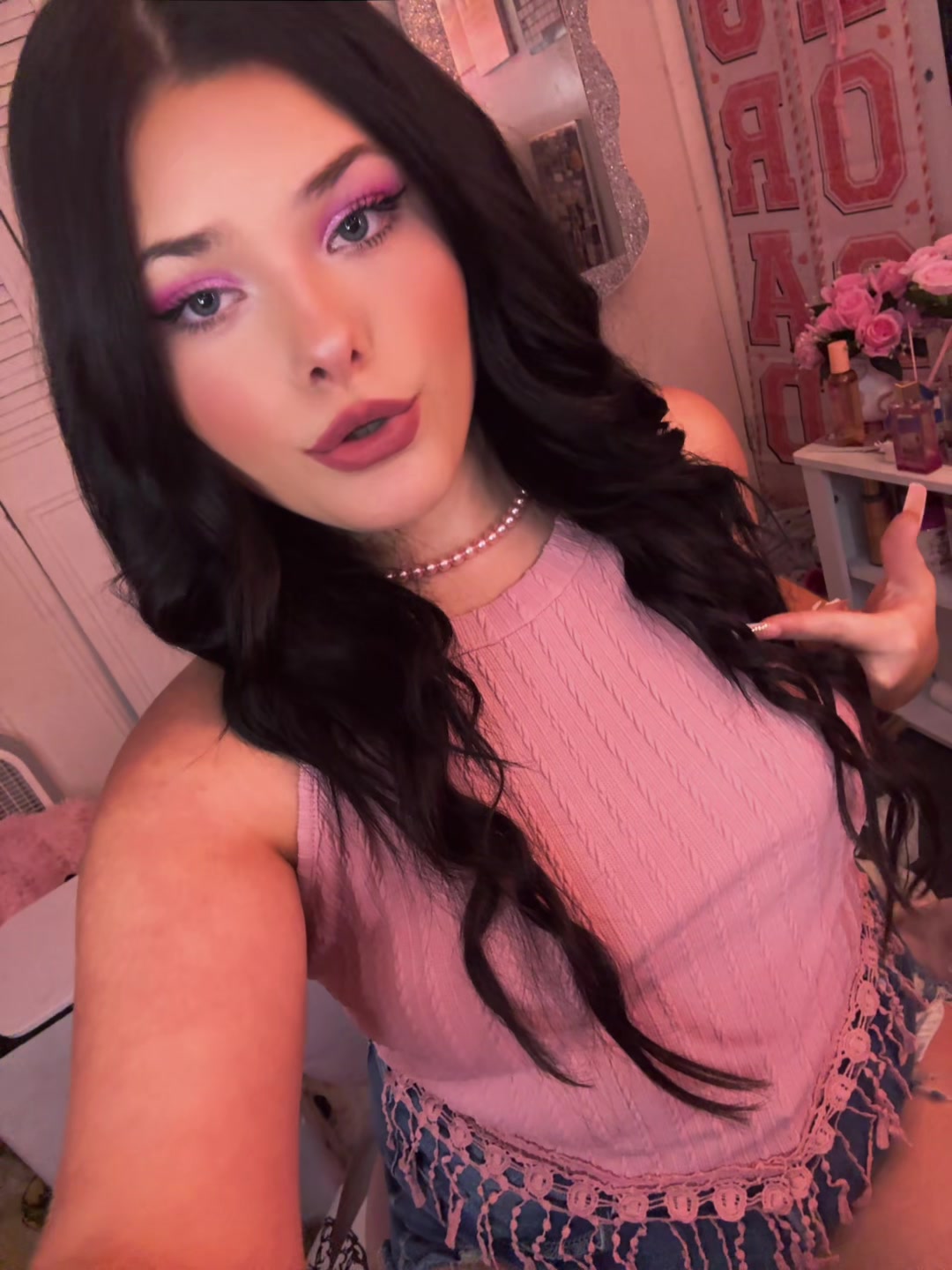 @♛💗𝒯𝒽𝒶𝓉 𝒬𝓊ℯℯ𝓃💗♛