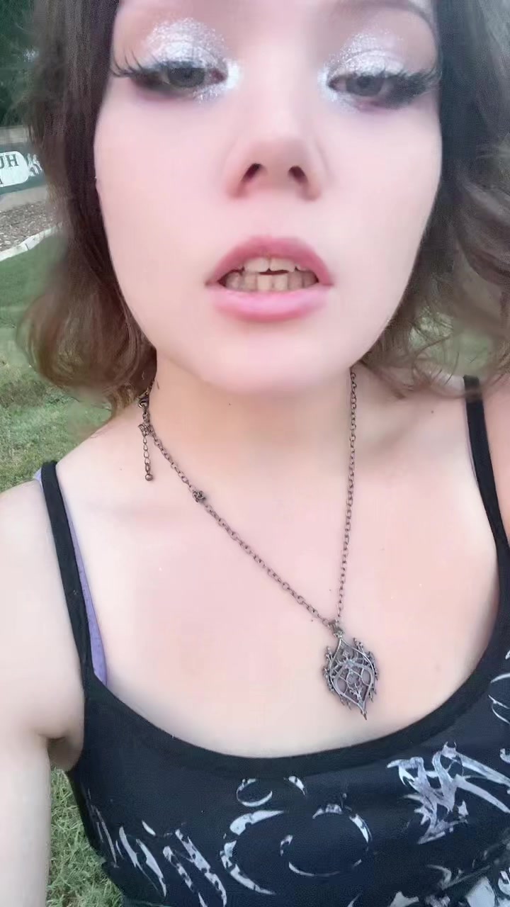 @mouthgag