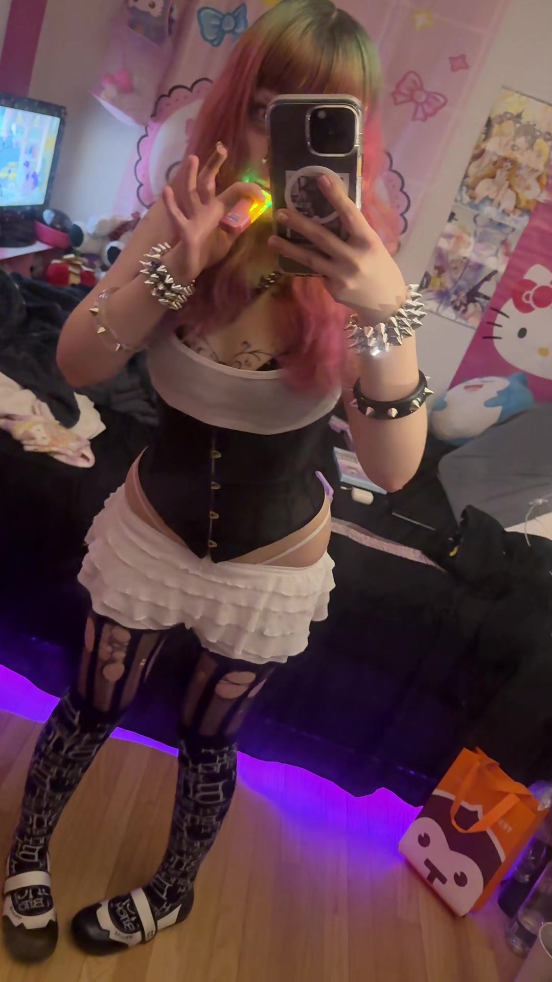 @lovemenow