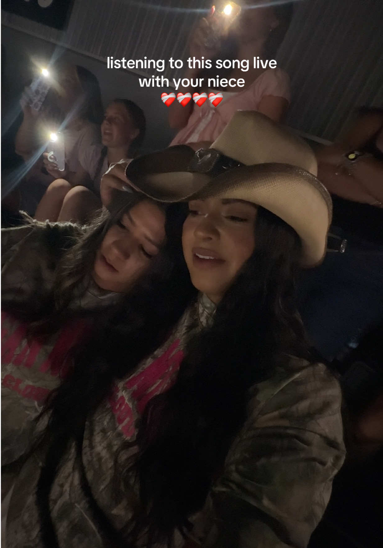 @jolenemaxinee