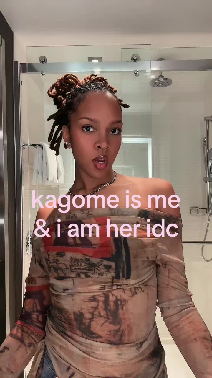 @ella b.