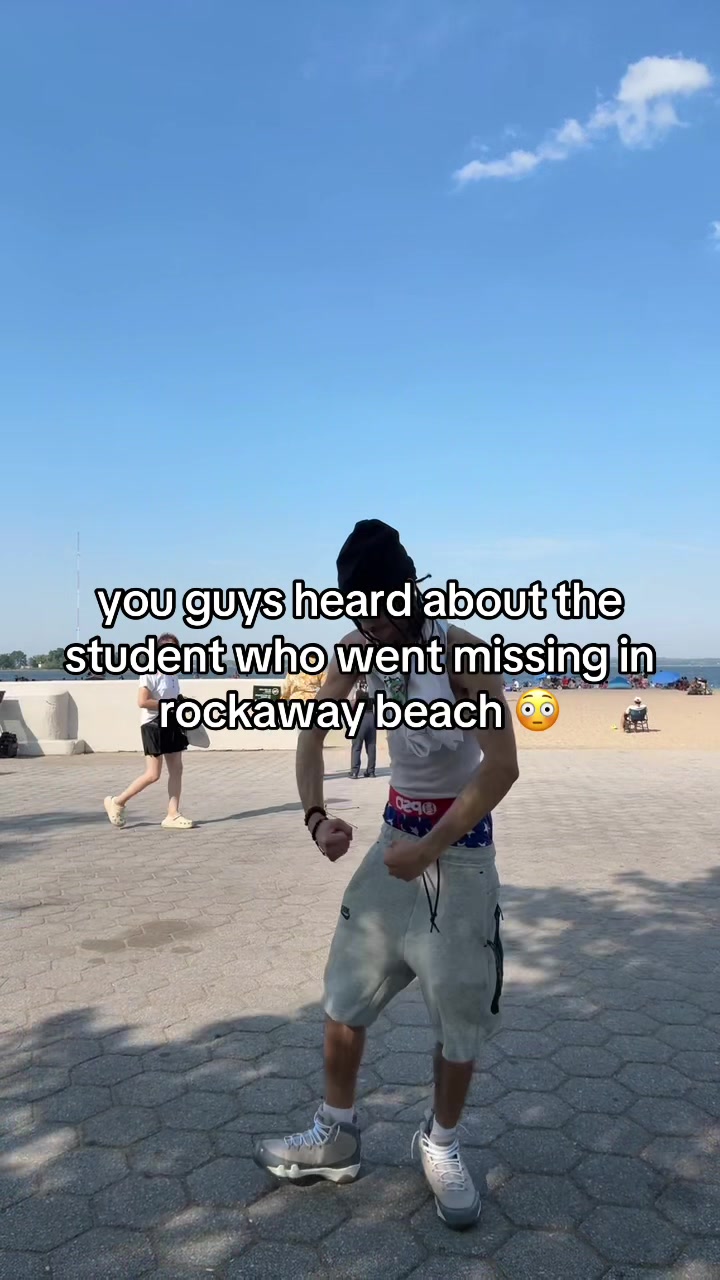 @derekyb